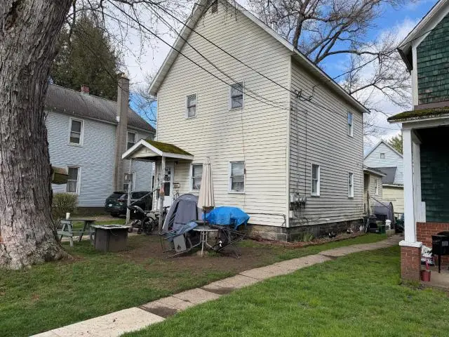 12-121/2 South Irvine Street, Warren, PA 16365 - #1