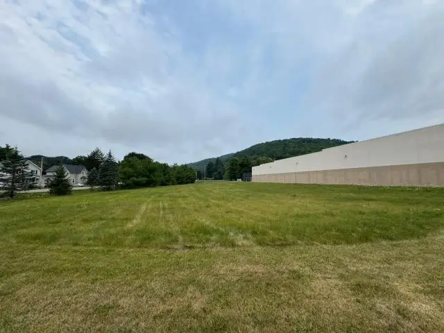 000 Market Street Extension, Warren, PA 16365 - #2