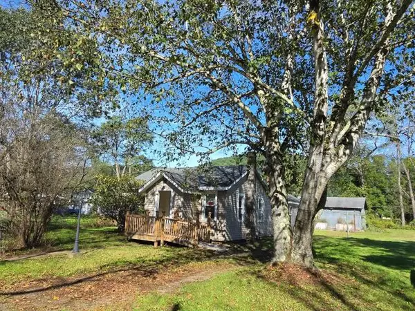 2100 Old Pittsfield Road, Youngsville, PA 16340
