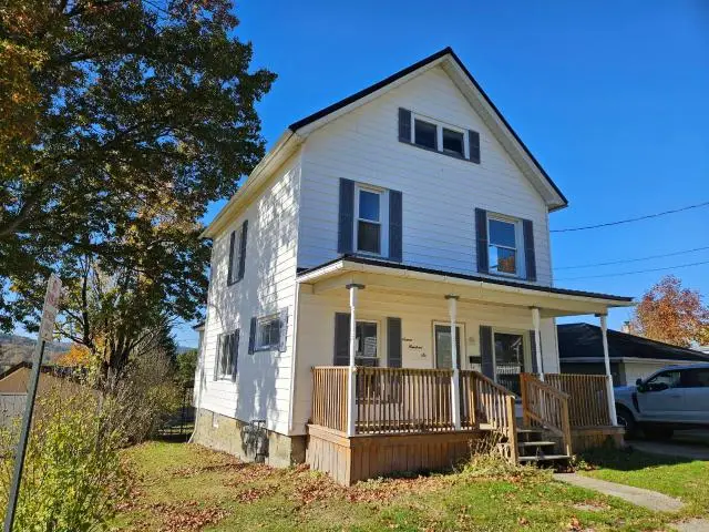 706 Cornplanter Avenue, Warren, PA 16365 - #1