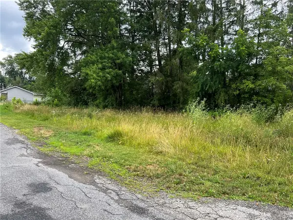 305 Hickory Alley, Ligonier Boro, PA 15658