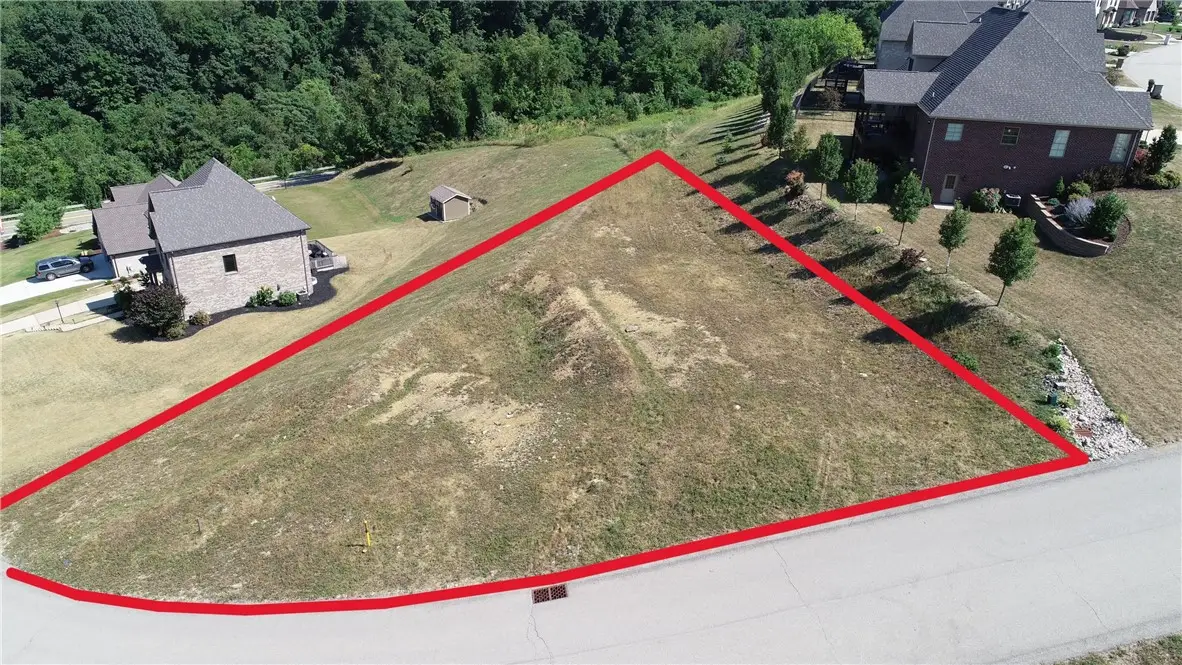 4010 Shenandoah Dr, Jefferson Hills, PA 15025 - Image #1