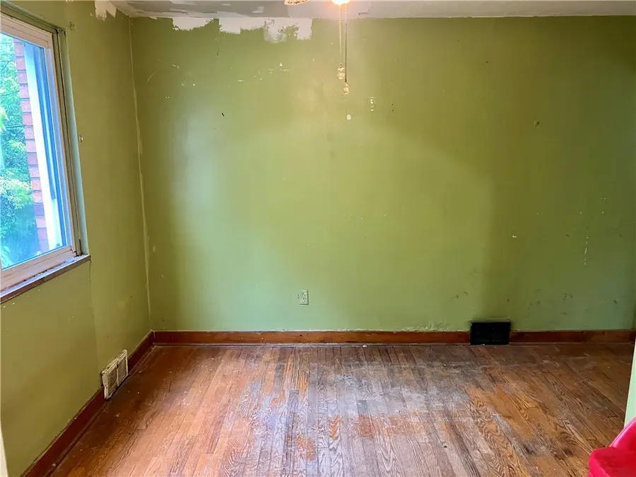 4600 3rd St, Versailles, PA 15132 - Image #3