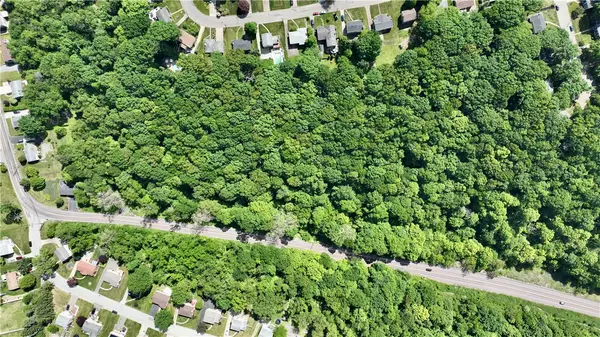 000 Gass Rd, Ross Twp, PA 15229