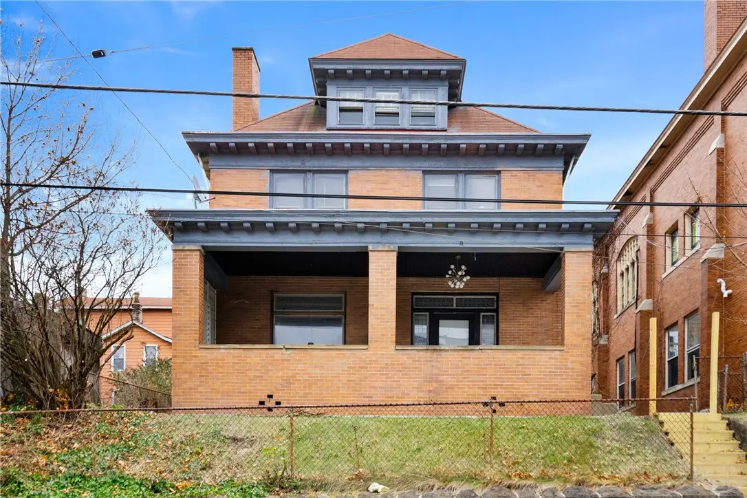 65 Southern Ave, Mount Washington, PA 15211 - Image #1