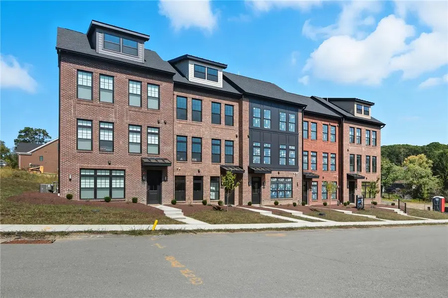 418 Magnolia Drive, Peters, PA 15367 - Image #2