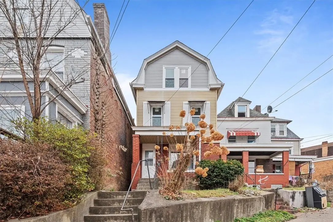 5207 Glenwood Ave, Hazelwood, PA 15207 - Image #1