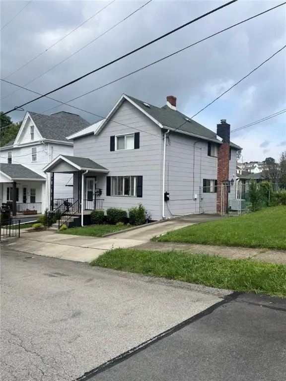 92 Nutt Avenue, Uniontown, PA 15401