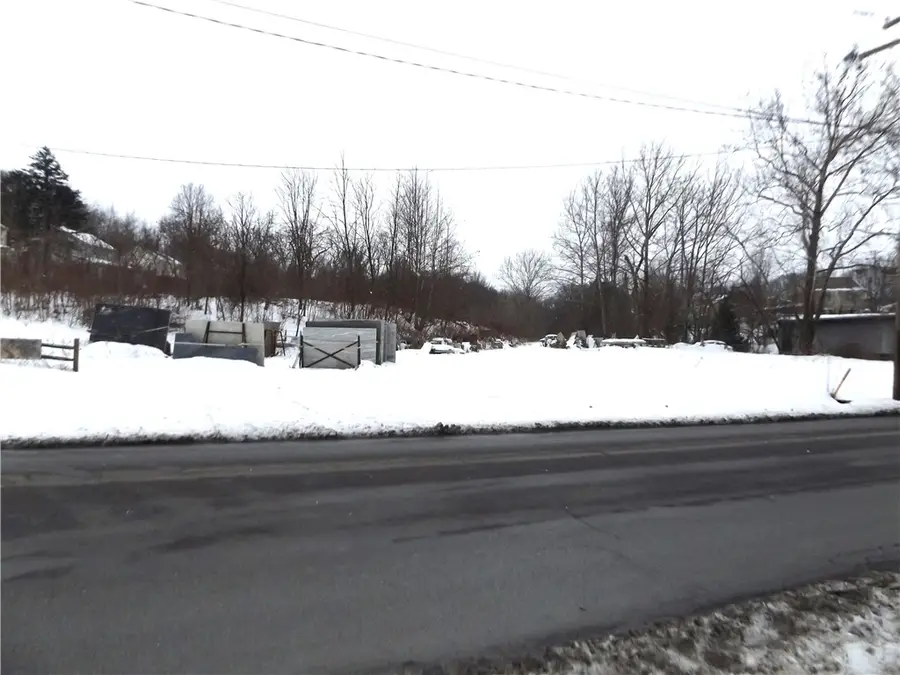 71 Lebanon Ave, South Uniontown, PA 15401 - Image #3