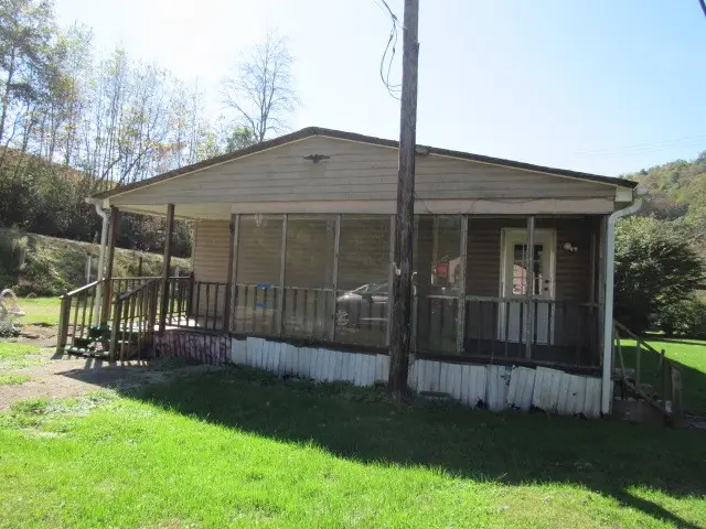 121 Hoy Run Road, Spraggs, PA 15362 - Image #3