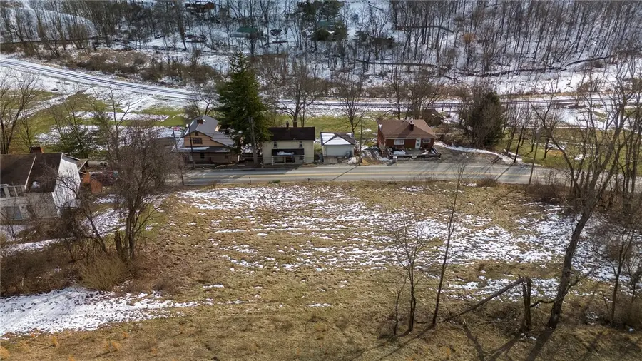 857 Venetia Rd, Venetia, PA 15367 - Image #2