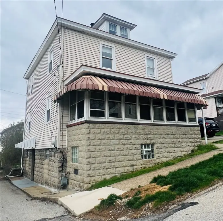 311 Jamison Ave, South Greensburg, PA 15601 - Image #2