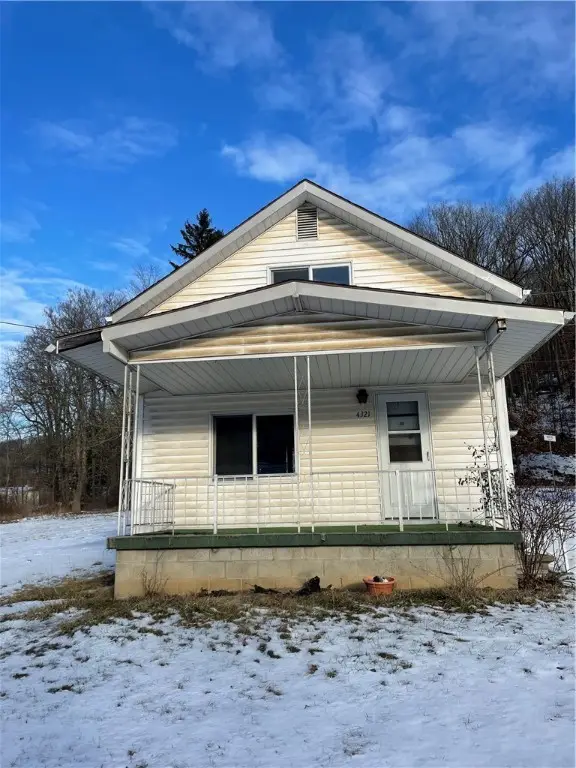 4321 Route 286 Hwy E, Rayne Twp/Ernest, PA 15701