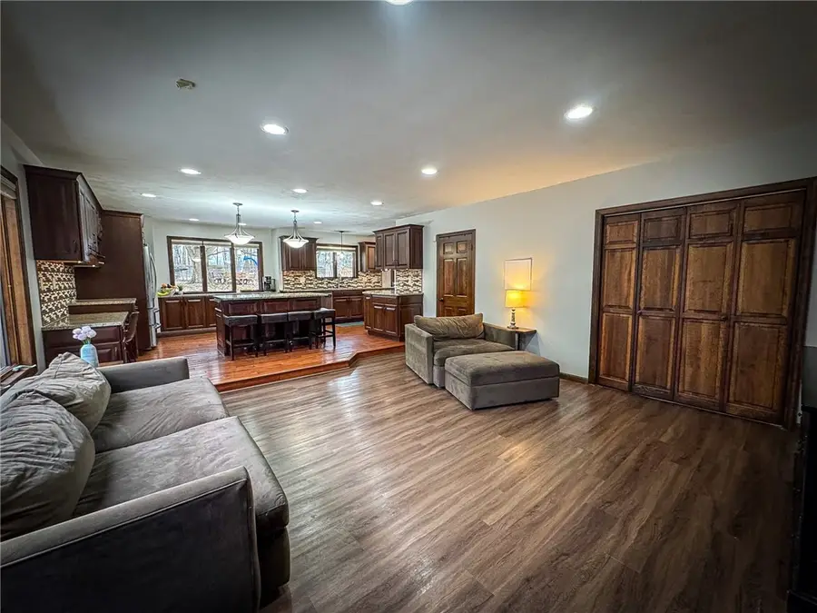 706 Clearfield Rd, Clearfield, PA 16034 - Image #2