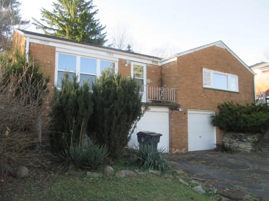 46-48 Greenbriar Dr, South Abington Township, PA 15220 - Image #2