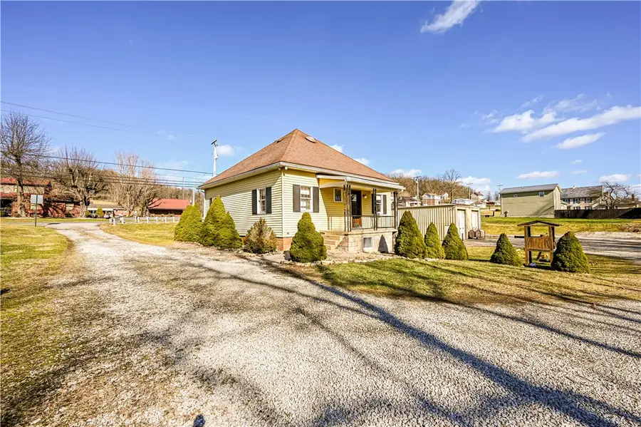 116 Karr Lane, Manor, PA 15642 - Image #2