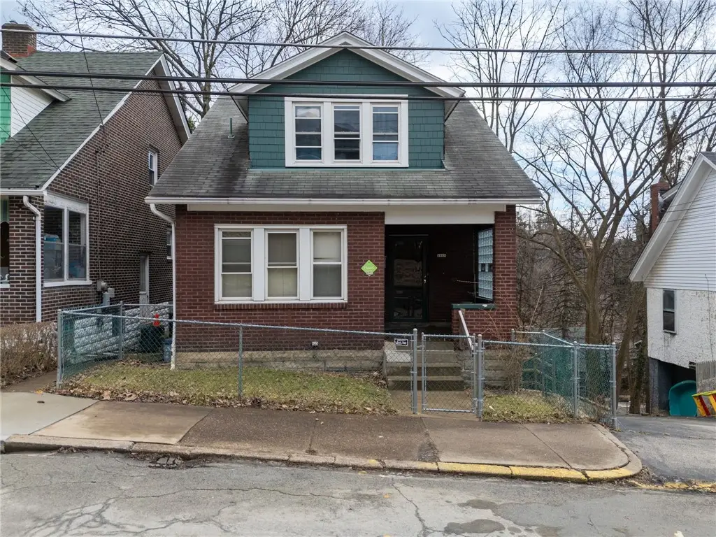 1348 Woodlawn Ave, Wilkinsburg, PA 15221 - Image #1