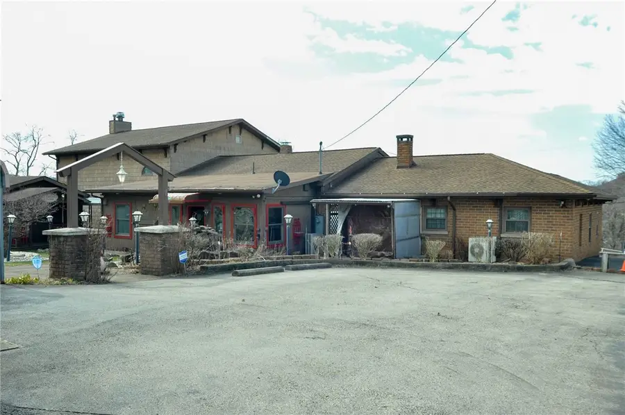 440 N Center Ave., New Stanton, PA 15672 - Image #2