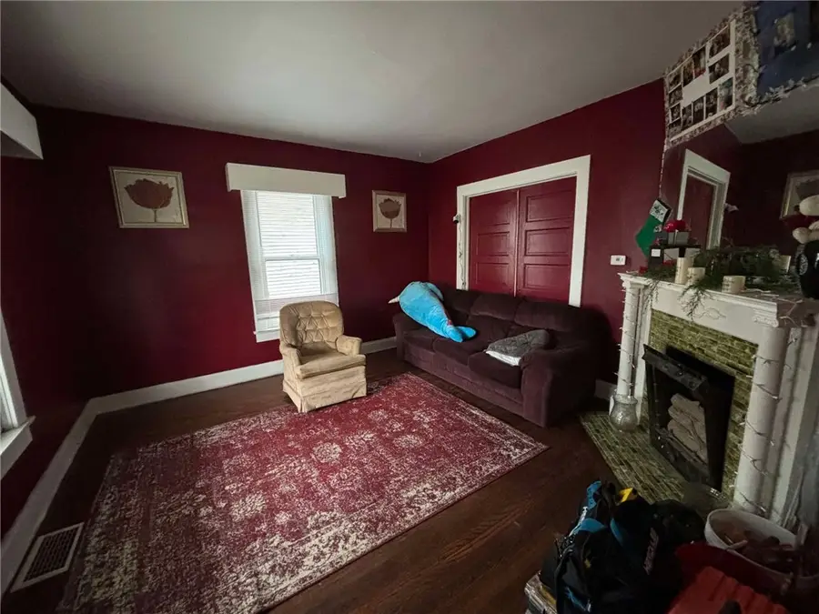 319 Cedar Ave, Sharon, PA 16146 - Image #3