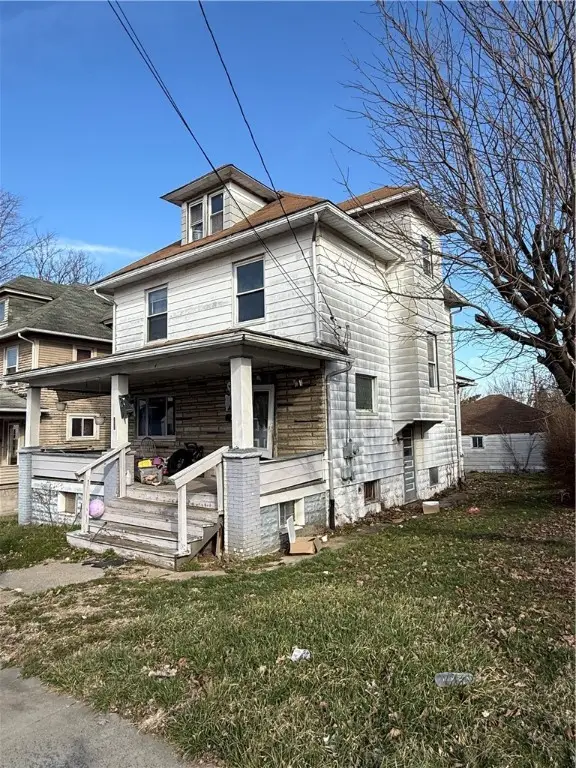 809 E Pearl St, New Castle, PA 16101 - Image #3