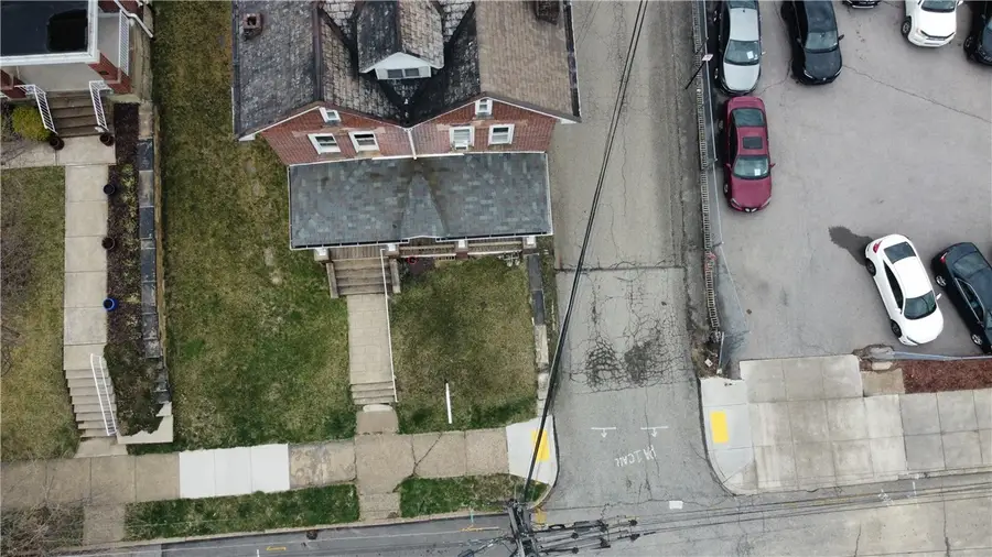 425 S Winebiddle St, Pittsburgh, PA 15224 - Image #2