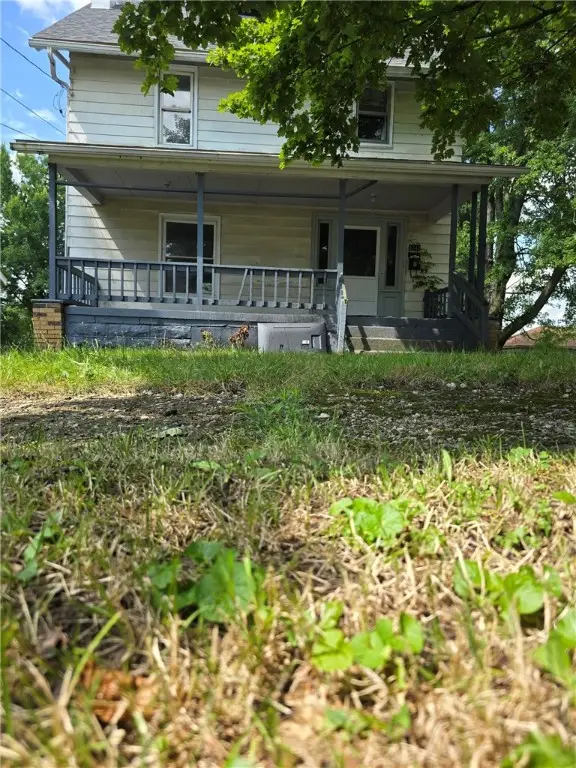 1212 Negley St, Farrell, PA 16121 - Image #2