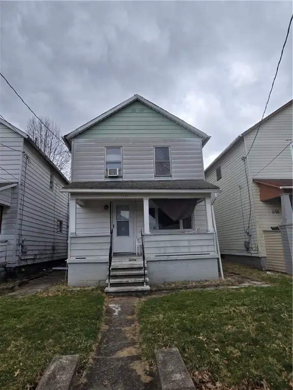 1127 Hamilton Ave, Farrell, PA 16121 - Image #1