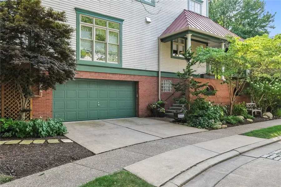 79 Waterfront Dr, Pittsburgh, PA 15222 - Image #3