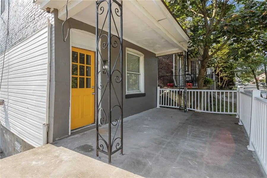 7818 Saint Lawrence Ave, Swissvale, PA 15218 - #3