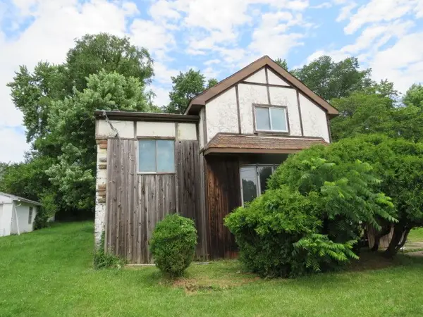 2888 Cherry St, Bethel Park, PA 15102