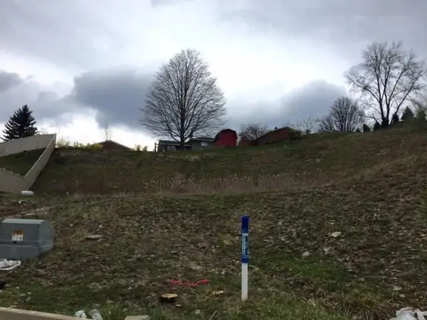 Lot 4 Parkedge Road, Green Tree, PA 15220