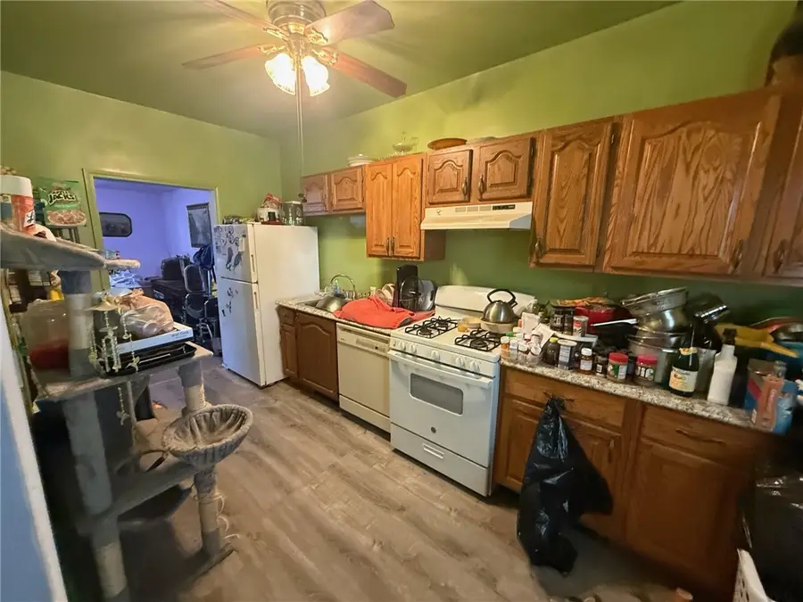 810 10th St, Stowe, PA 15136 - Image #2