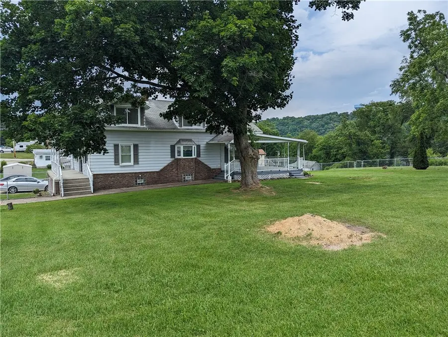 54 Terrace Rd, Millsboro, PA 15348 - Image #3