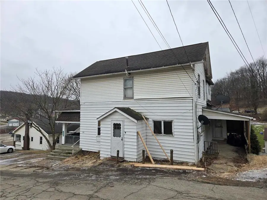104 Forrest St, Petrolia, PA 16050 - Image #3