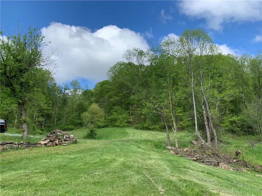 310-312 Shady Ln, Indiana Township, PA 15116 - Image #2