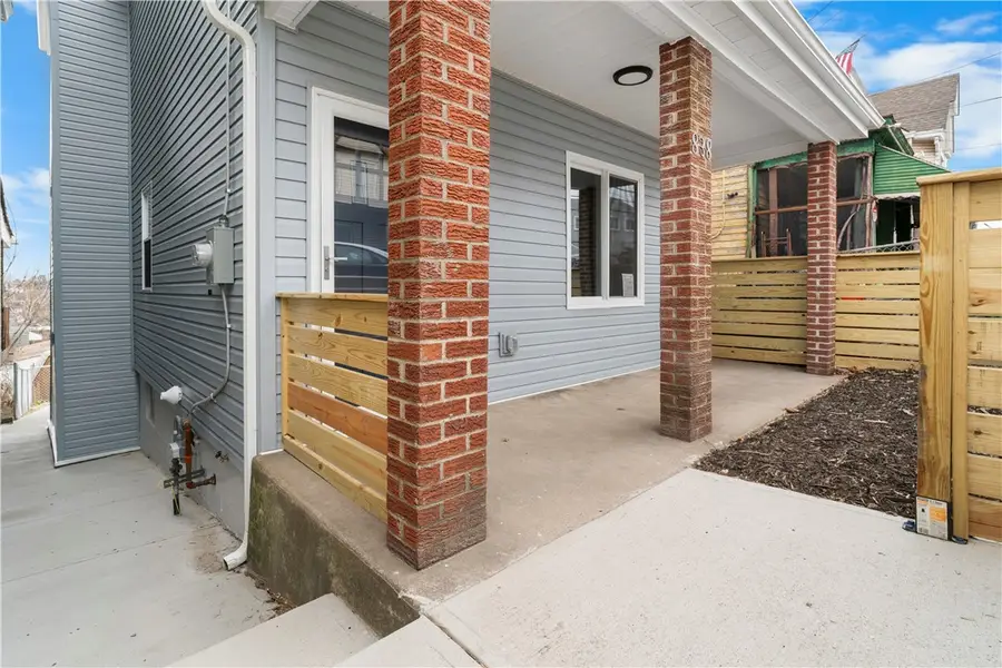838 Eureka St, Pittsburgh, PA 15210 - Image #3