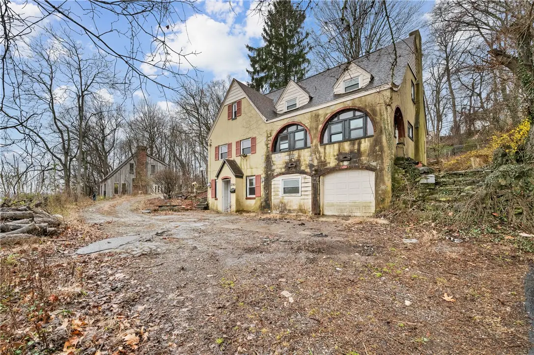 200 Clairton Blvd, Pleasant Hills, PA 15236 - Image #1