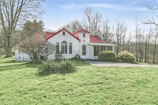 2341 S Hermitage Rd, Hermitage, PA 16148