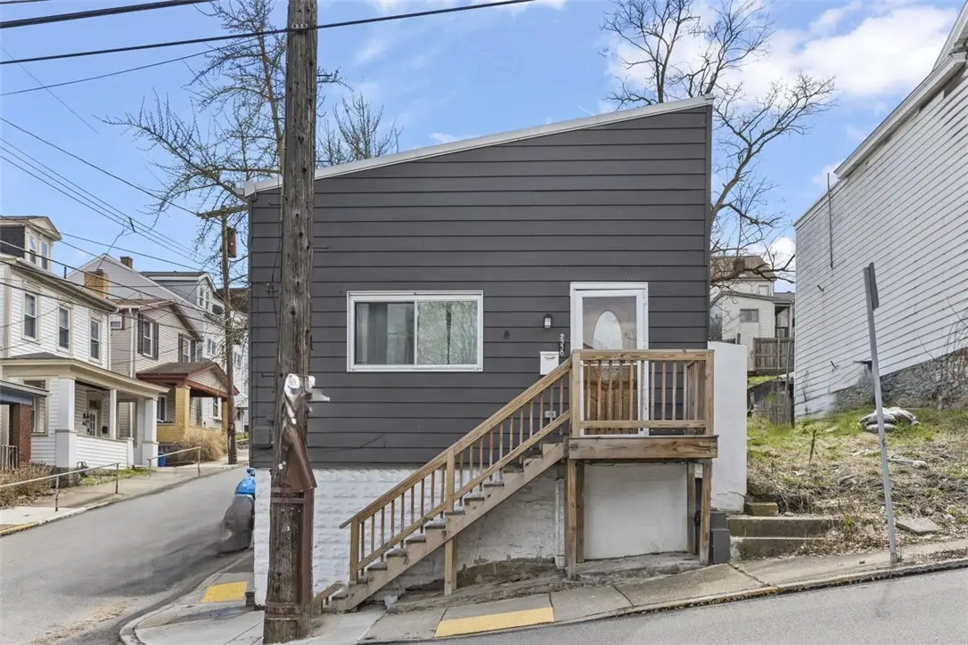 2330 Salisbury St, Pittsburgh, PA 15210 - Image #1