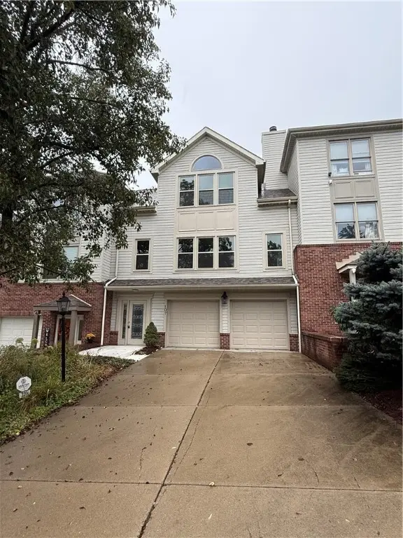 107 Fairway Landings Drive, Cecil, PA 15317 - Image #2