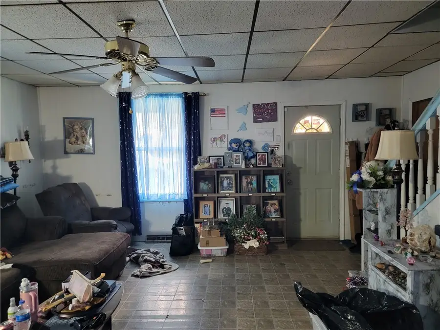 808 Sunset St, Rural Valley, PA 16249 - Image #2