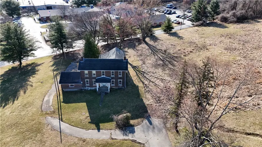 4618 State Route 136, Hempfield, PA 15601 - Image #2