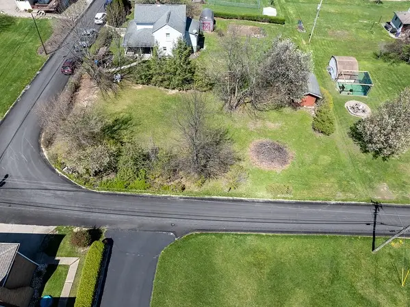 000 Holly Street, Penn Township, PA 15692 - Image #3