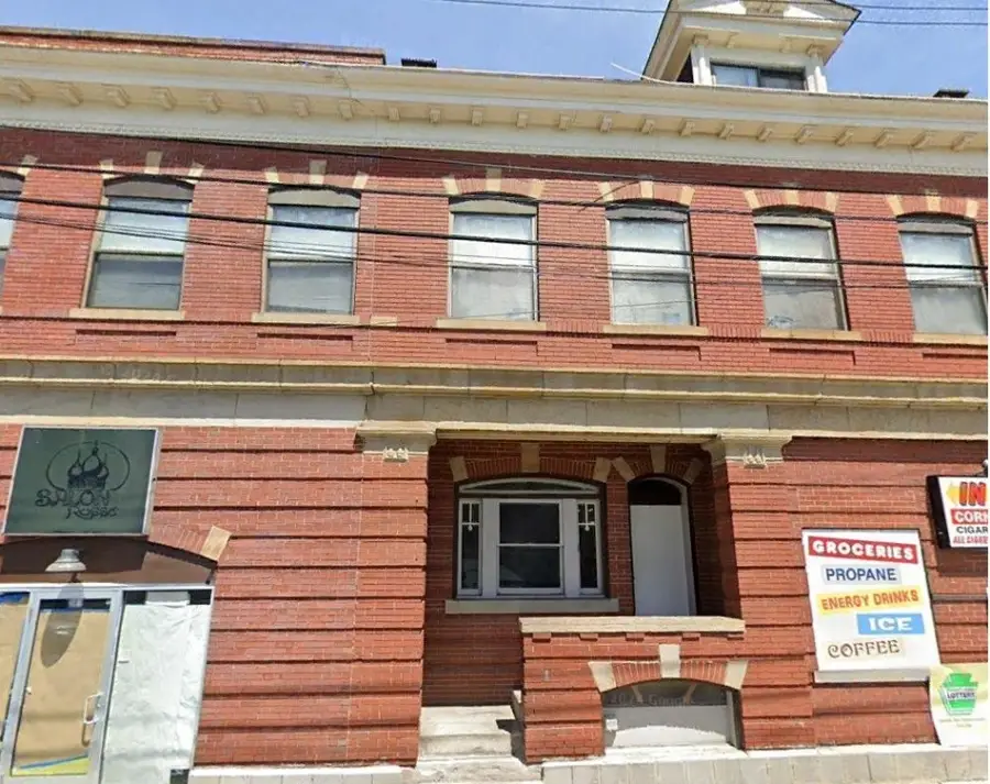 300 Hellen St /301 Olivia St, McKees Rocks, PA 15136 - Image #2