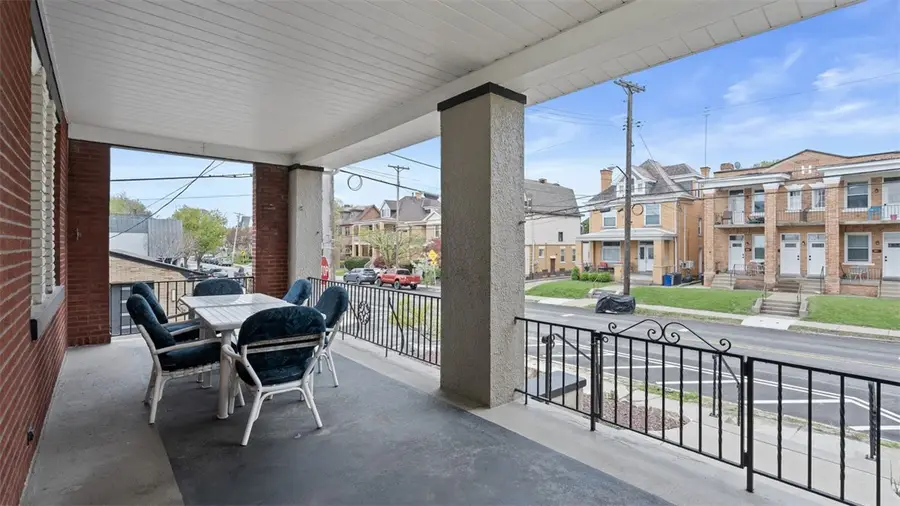 347 Bailey Ave, Mount Washington, PA 15211 - Image #3