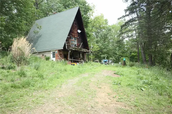 27 S California Dr, W Pike Run Twp, PA 15427