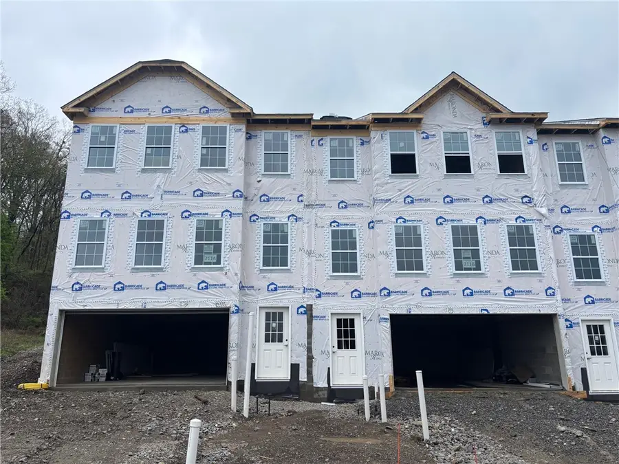 2204 Canterbury Drive, Imperial, PA 15126 - Image #2