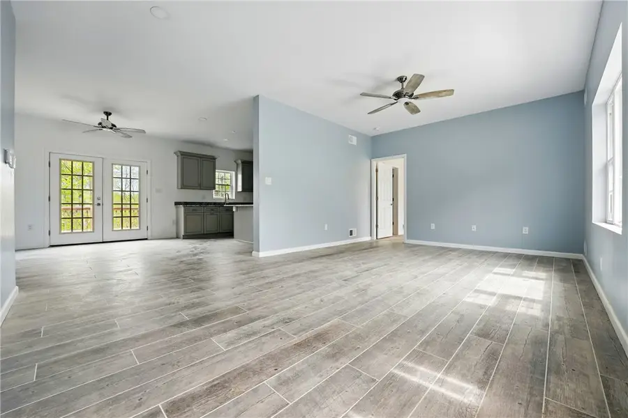 958 Cliff Mine Rd, Enlow, PA 15108 - Image #3