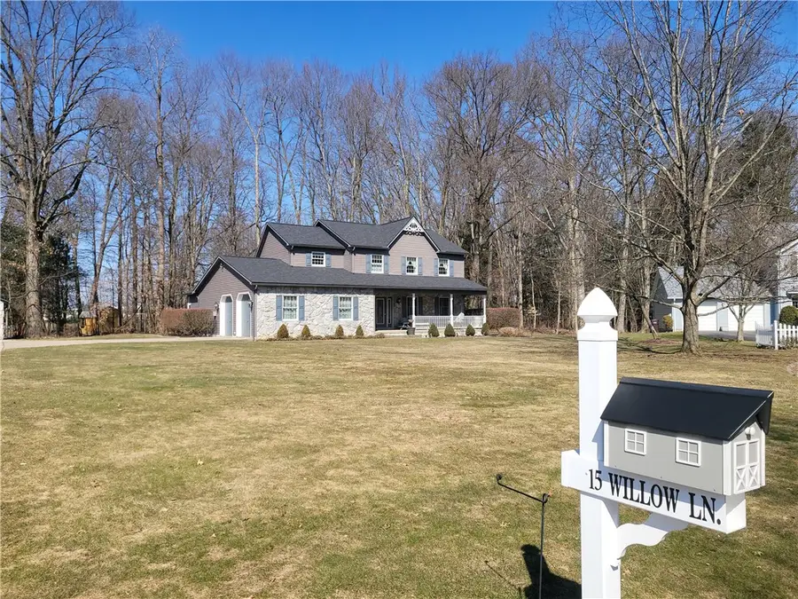 15 Willow Ln, Pine, PA 16127 - Image #2