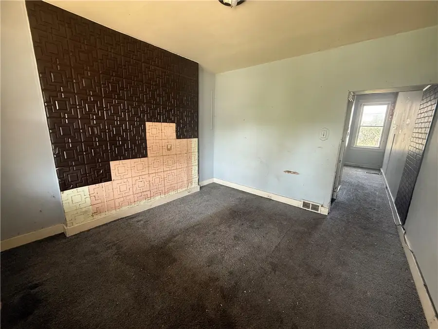 1140 Taggart St, McKees Rocks, PA 15136 - Image #3